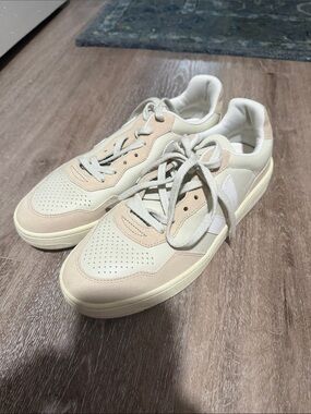 Veja Neutral Cream and Beige Low-Top Sneakers